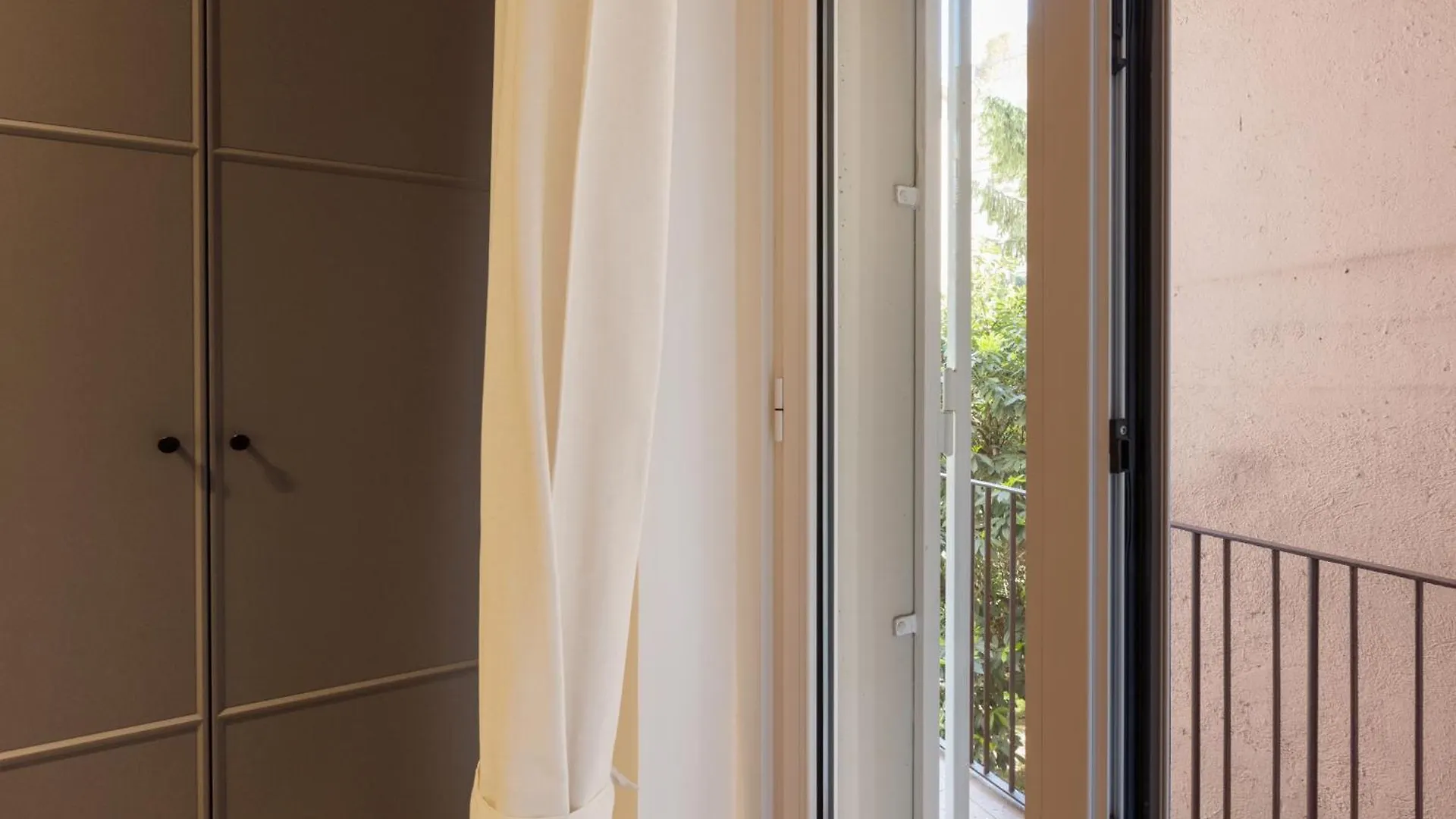 Cozy And Modern Two Bedrooms Parco Sempione - Mirable Pm ميلان